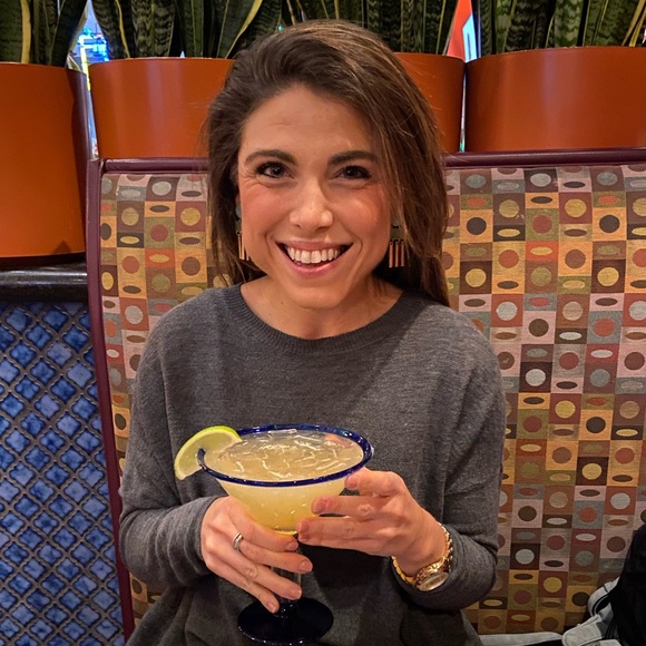 Meet your Posher, Jess - Picture 1 of 1